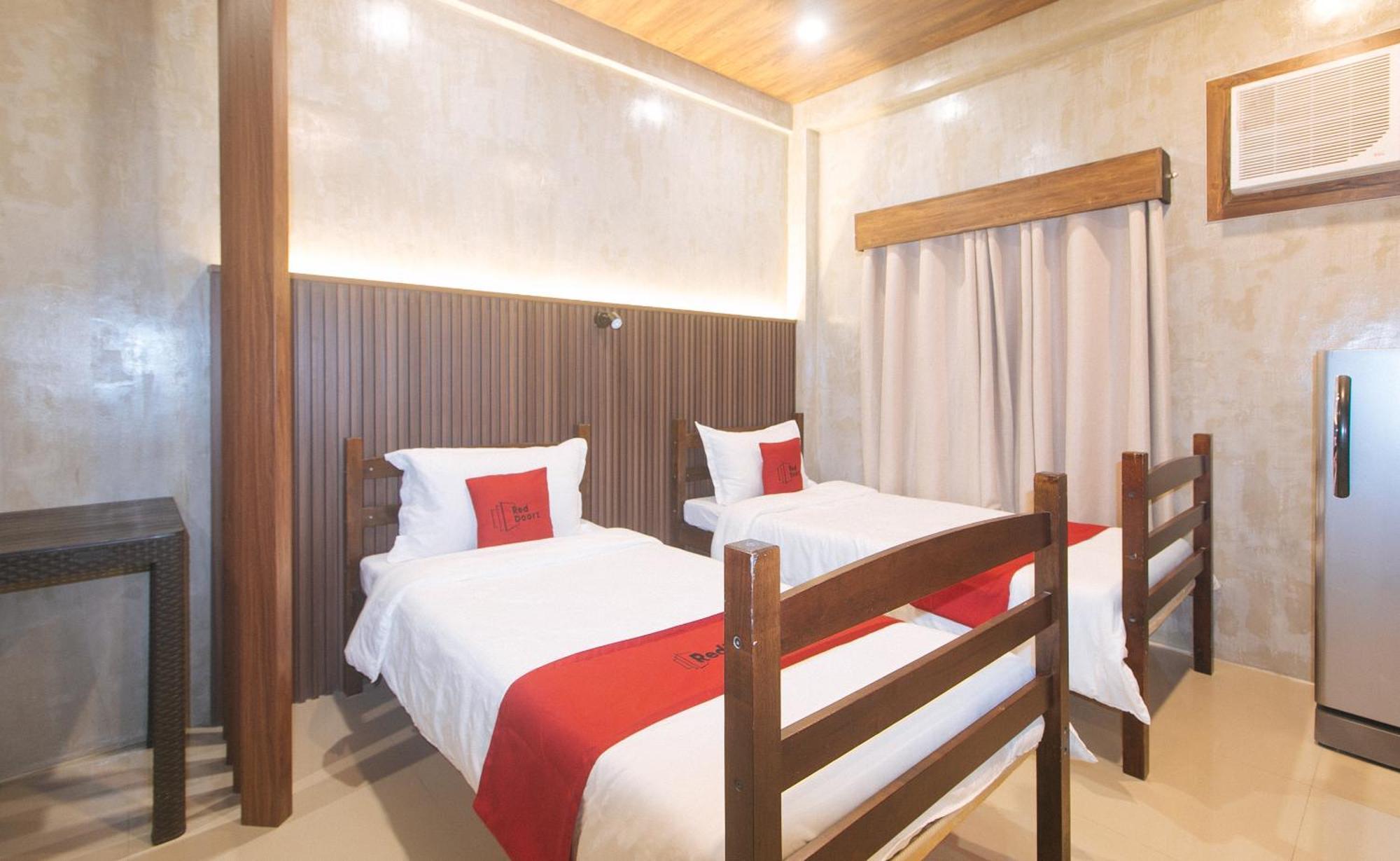 Reddoorz At Mbb Room Naia 2 Paranaque City Экстерьер фото