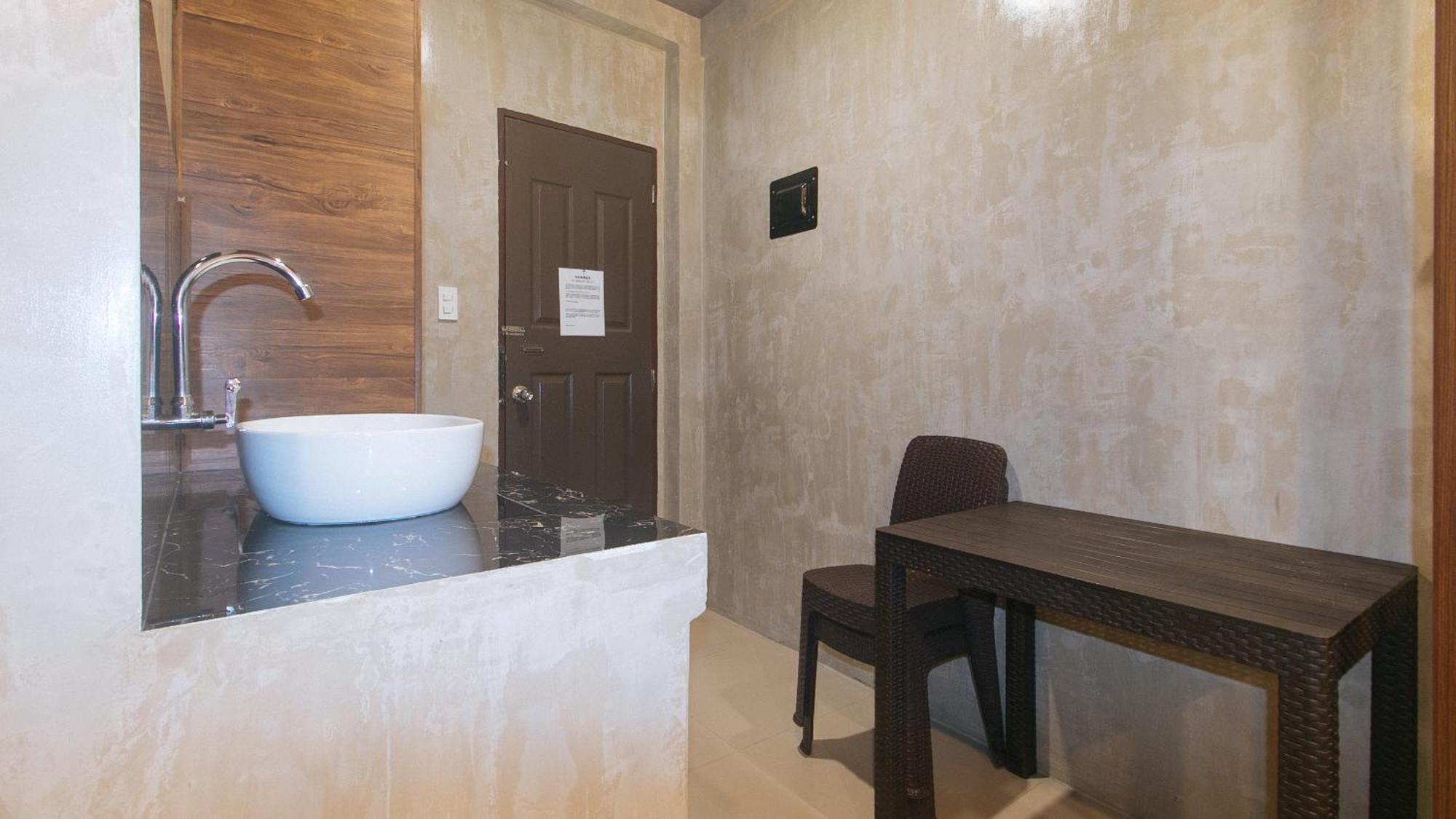 Reddoorz At Mbb Room Naia 2 Paranaque City Экстерьер фото